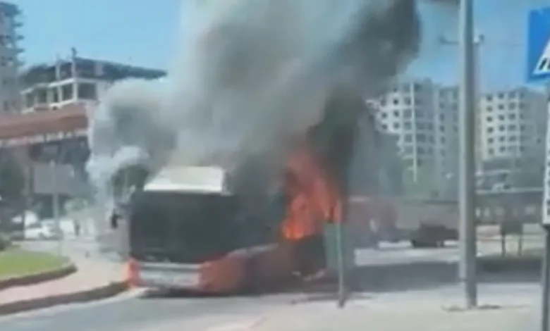 otobüs yangını - Gaziantep Otobüs Yangını: Yolcular Kurtuldu