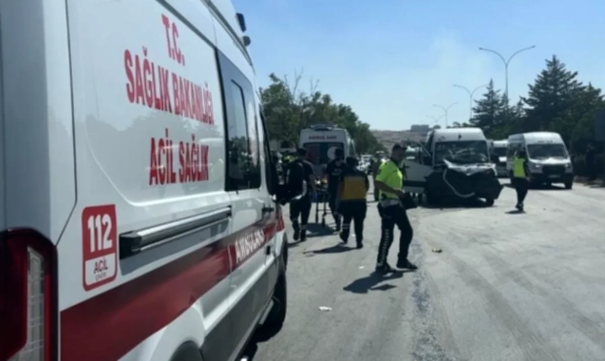 Gaziantep'te İşçi Servisi Kazası: 11 Yaralı