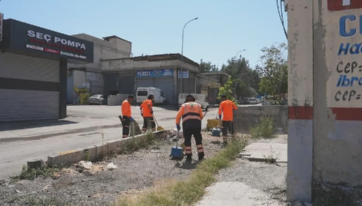 KÜSGET Esnafı Temizlik İle Rahat Bir Nefes Aldı