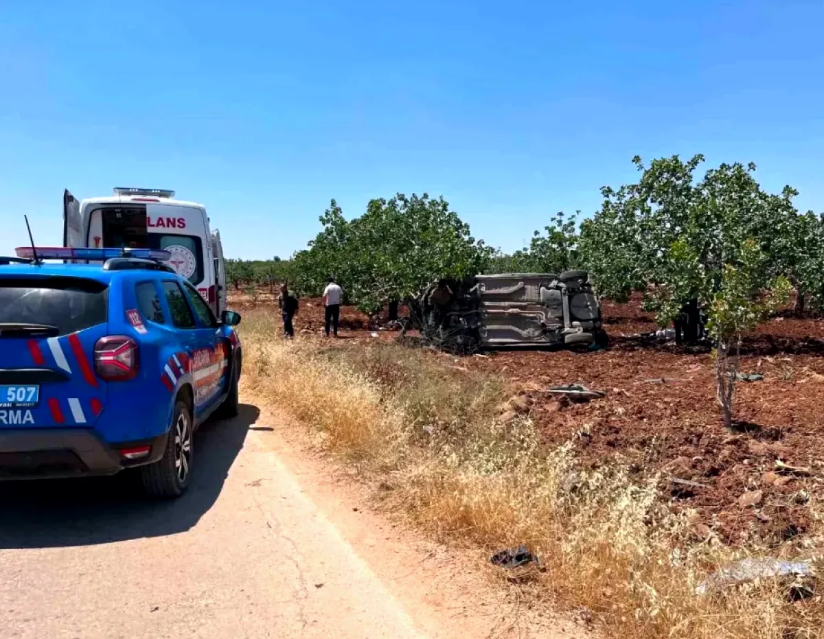 Nizip'te Kan Donduran Trafik Kazası: 3 Yaralı