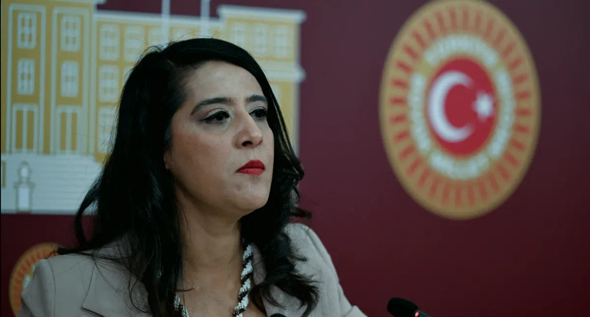 PTT Çalışanları: Karaca'dan Hak Talebi