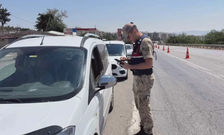 siber dolandırıcılık - Siber Dolandırıcılara Darbe: 13 Tutuklandı