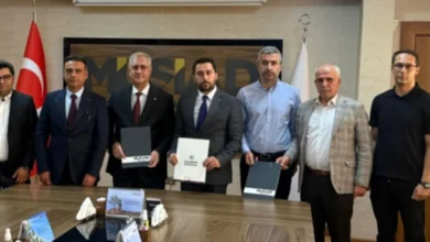 Ticaret Akademisi Gaziantep - Ticaret Akademisi Gaziantep: GAÜN-MÜSİAD - Öğrenciler Mez...