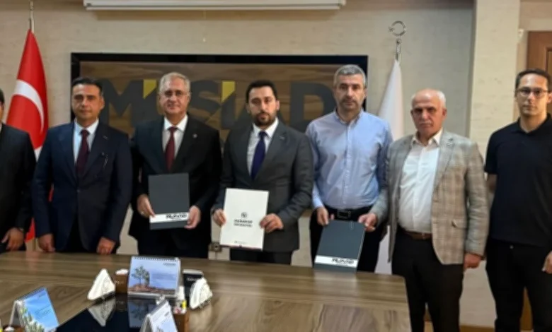 Ticaret Akademisi Gaziantep - Ticaret Akademisi Gaziantep: GAÜN-MÜSİAD - Öğrenciler Mez...
