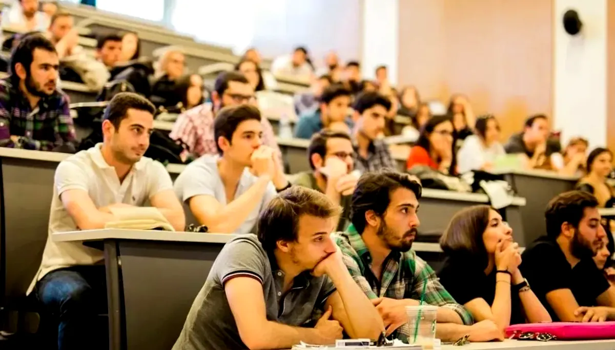 Üniversite Destek Sistemi: Gaziantep'te Üniversiteliler İ...
