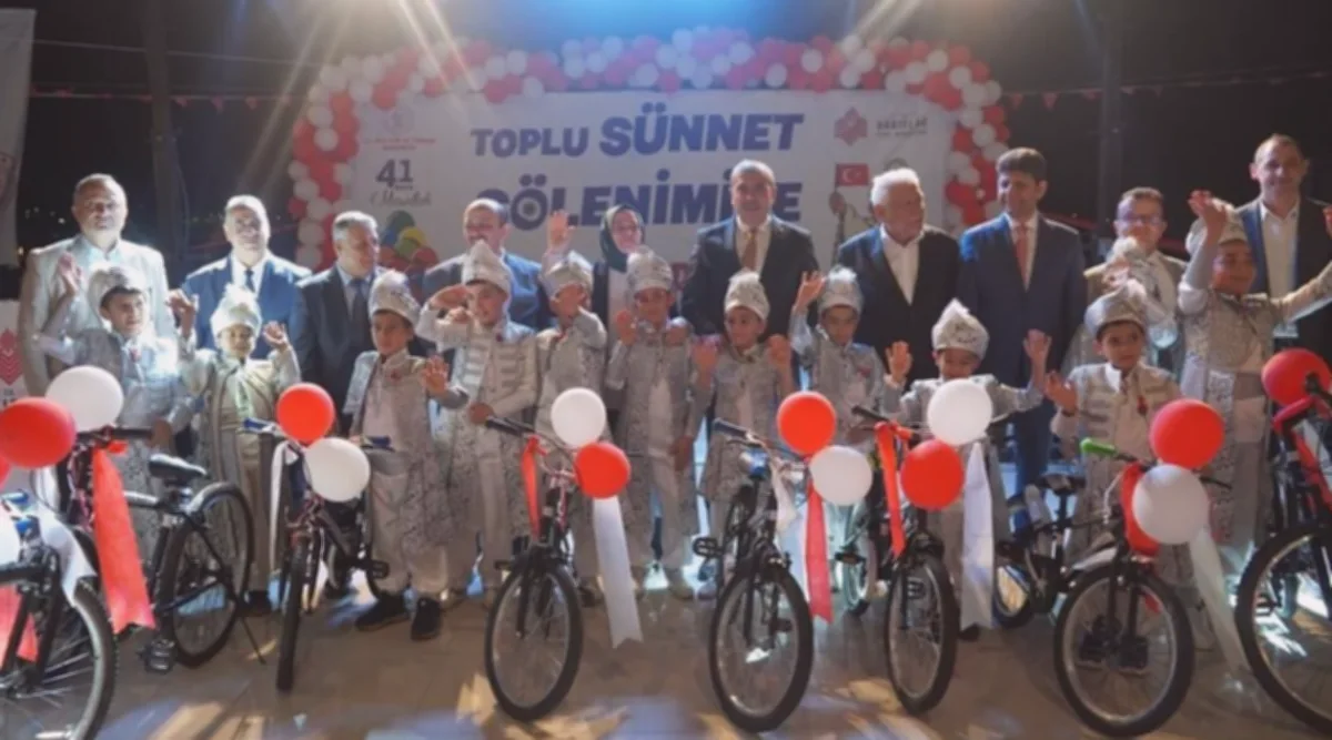 Vakıf Sünnet Şöleni Gaziantep'te Yaşatıldı