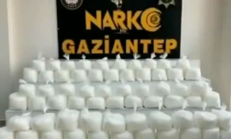 valiz uyuşturucu - 3 Valizden 108 Kilo Uyuşturucu Çıktı!