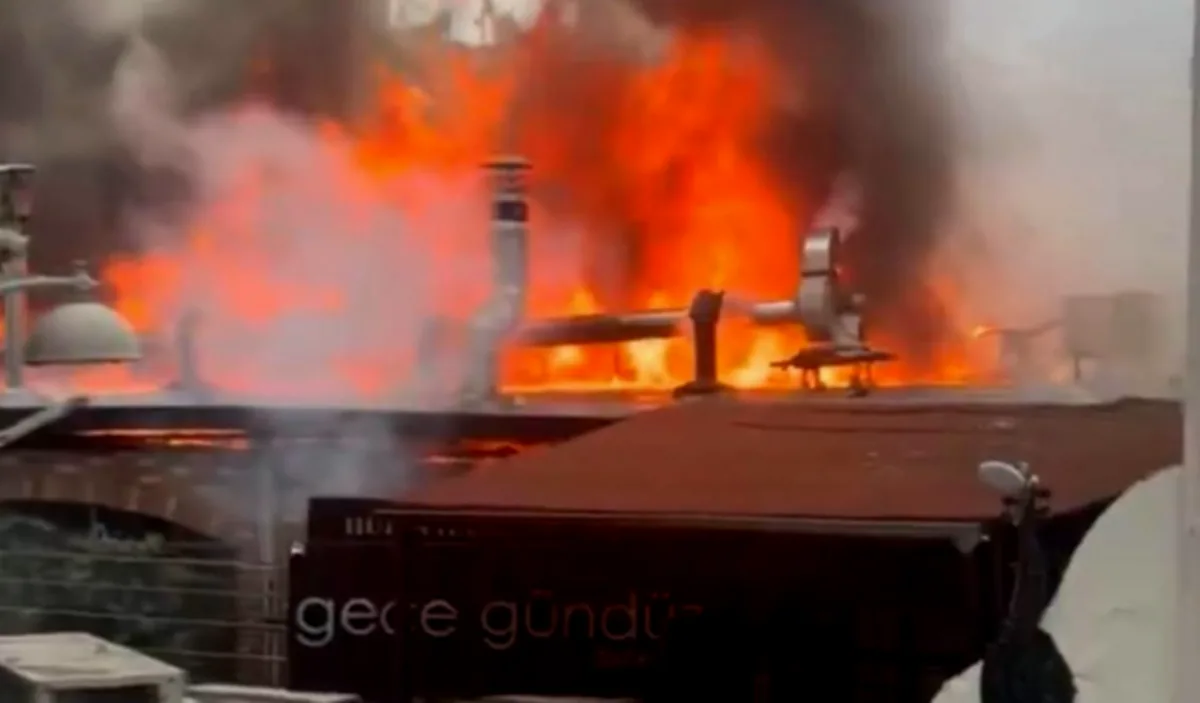 Bey Mahallesi'nde Konak Yangını: Paniğin Ardından Rahat N...