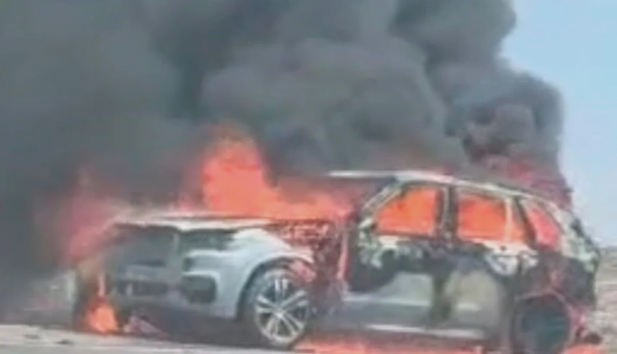 Gaziantep Yolu'nda Lüks Otomobil Kül Oldu