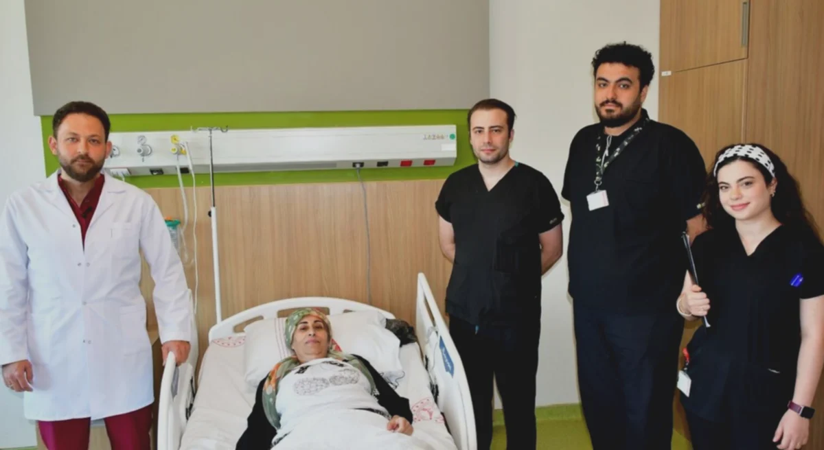 Gaziantep'te 20 Kiloluk Tümör: Şifa Buldu!