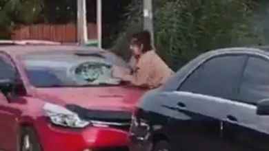 Araçlara Saldırı - Gaziantep'te Araçlara Saldırı: Panik Anları