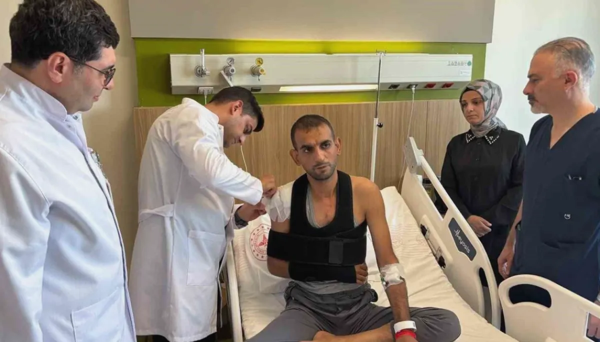 Gaziantep'te Dizden Omuza Kıkırdak Nakli: Mucize mi?