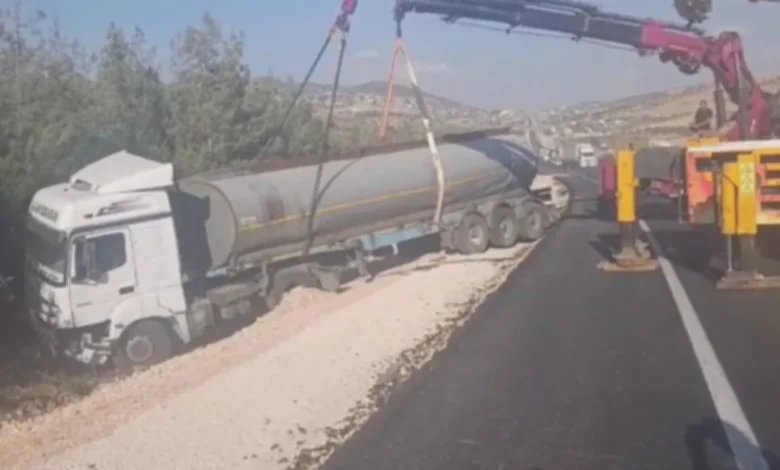 gelin konvoyu tanker - Gelin Konvoyu Korkuttu: Tanker Ormana Uçtu