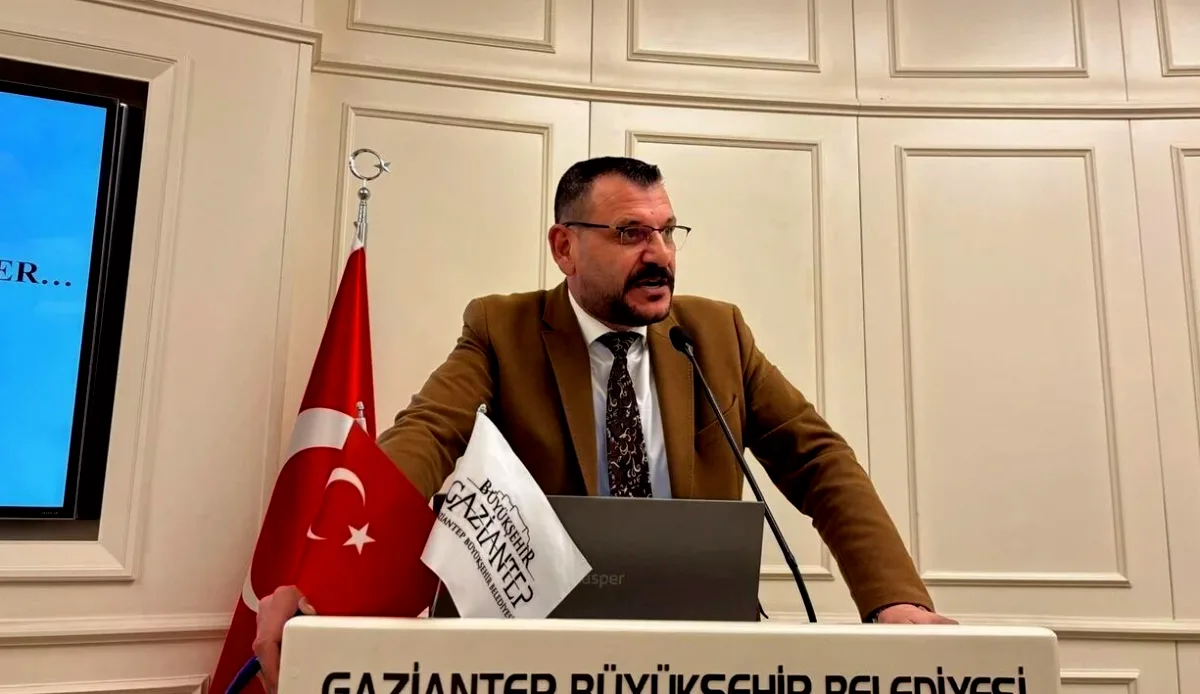 Hasan Şencan CHP'den Ayrıldı: Gaziantep'te Yeni Dönem