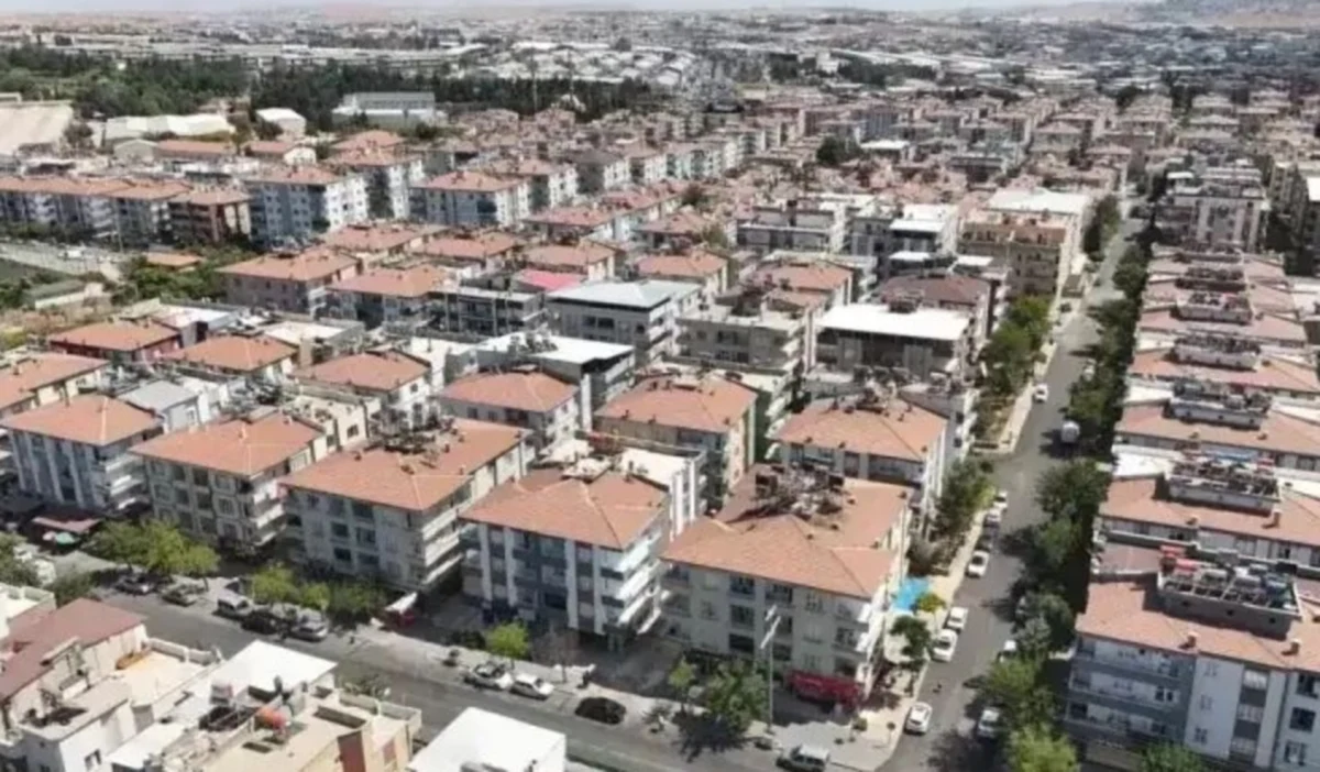 Karataş ve Gazikent İlçeye Dönüşüyor