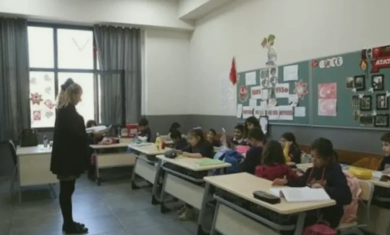 okullar açılıyor - Okullar Açılıyor: Gaziantep'te Veliler Hazır mı?
