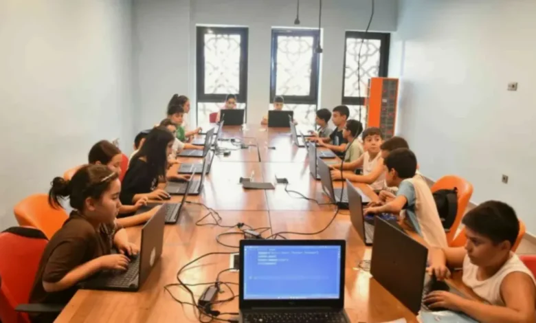 yapay zeka eğitimi - Şahinbey'den Yapay Zeka Atağı: 400 Genç Yetişiyor