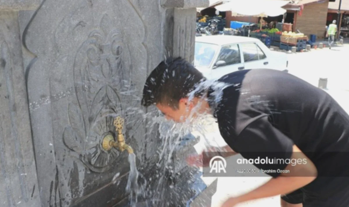 Sıcak Hava Etkisi: Gaziantep - Sıcaklıklar Bastırdı, Haya...