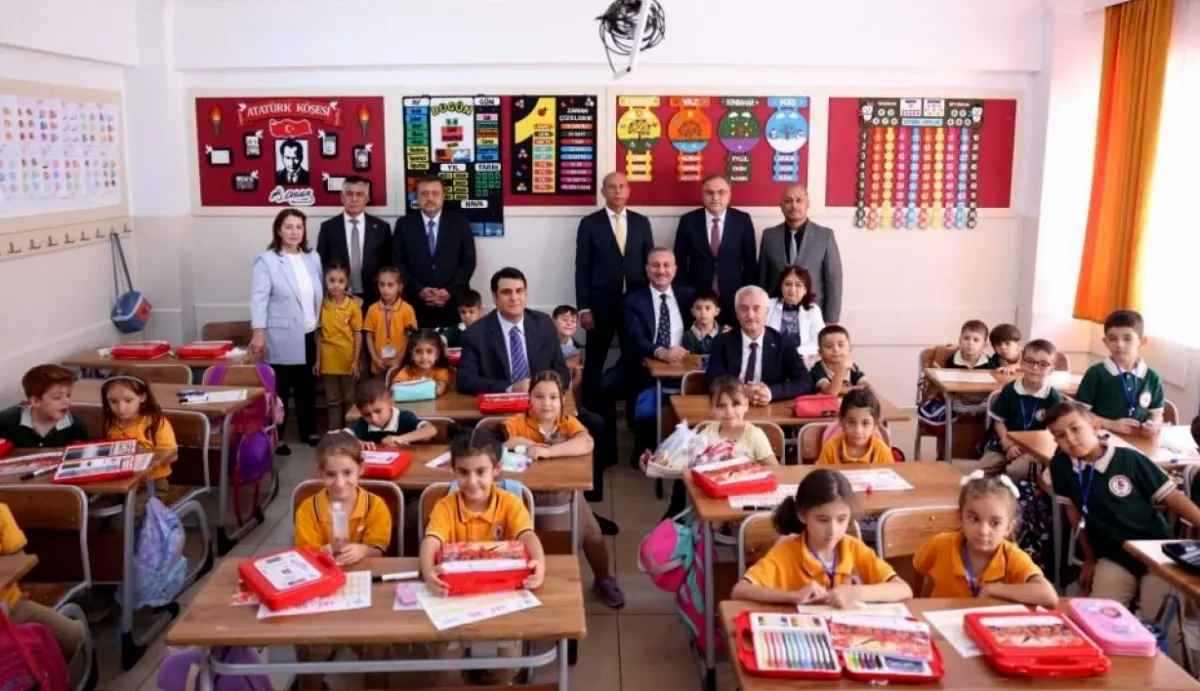 Başkan Yılmaz, Öğrencilerle Buluştu