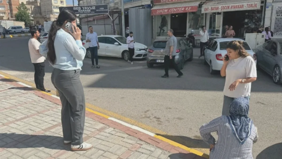 Gaziantep Depremi: Üşümezsoy Yan Kollar Açıklaması