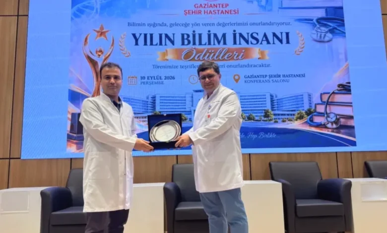 Bilim İnsanları Ödülleri - Gaziantep'te Bilim İnsanları Ödüllendirildi