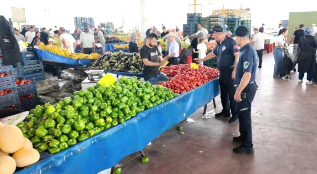 Pazar Esnafı: Tartı ve Etiket Dengede mi?