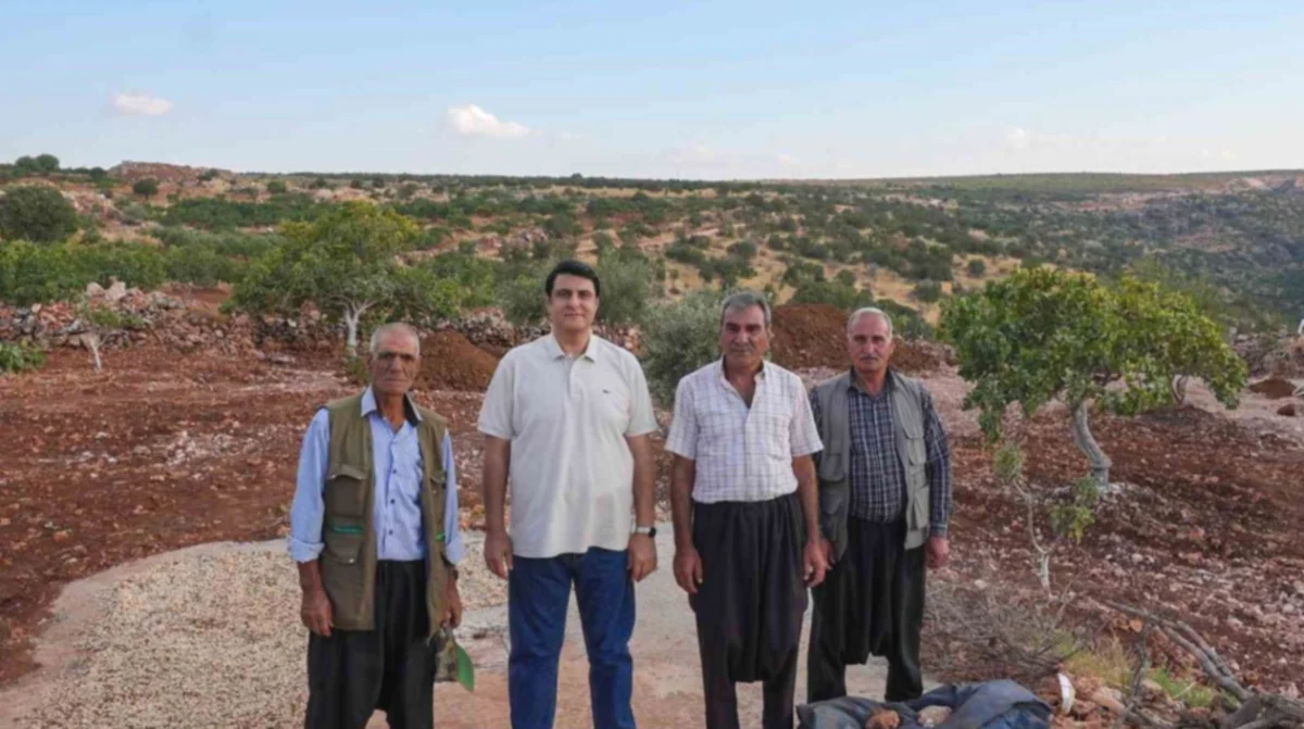Yılmaz'dan Kabasakız'a Hizmet: Arazi Yolu Açıldı