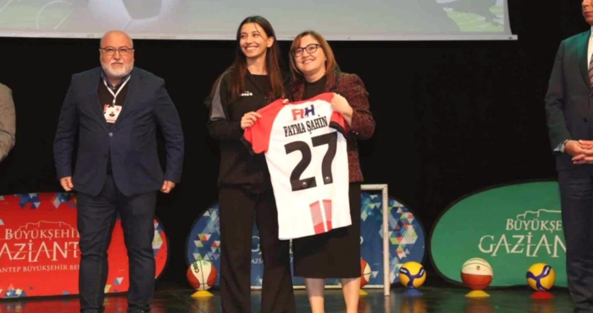 Amatör spora dev destek