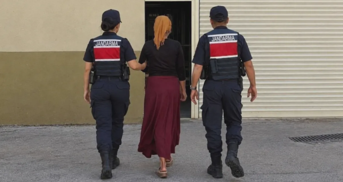 Firari Hırsız Yakalandı: 15 Yıl Hapis Cezası