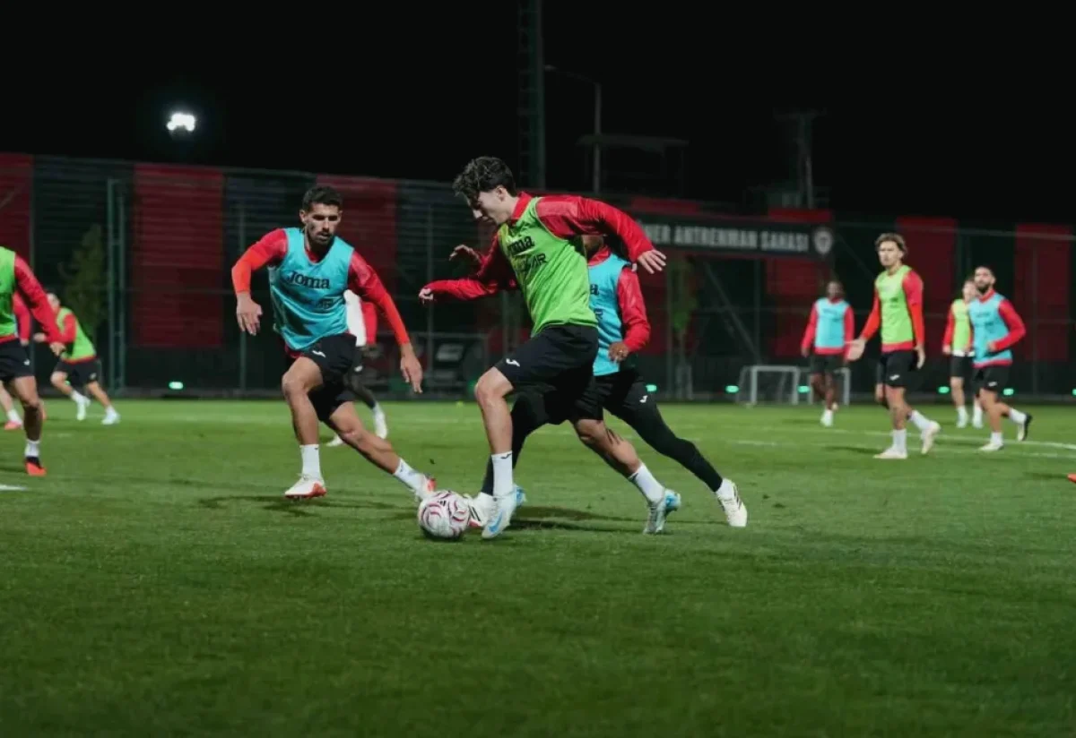 Gaziantep FK Hazırlık: Yılmaz'la Taktik Antrenman