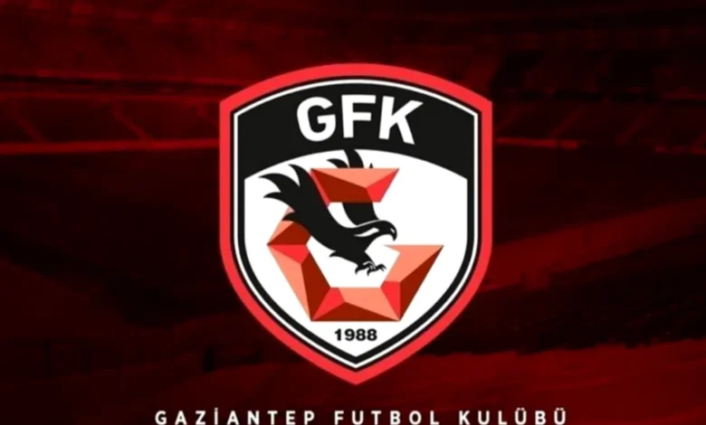 Gaziantep FK taraftara jest - Gaziantep FK taraftara jest yaptı