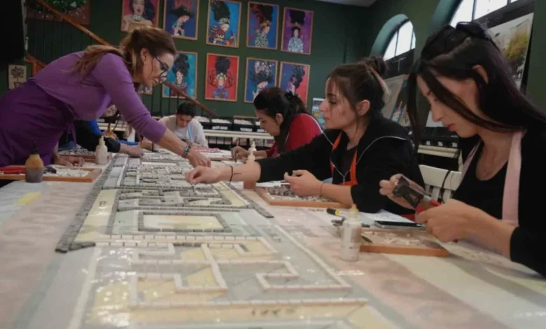 Gaziantep mozaik sanatı - Gaziantep mozaik sanatı ile çöpleri aşka dönüştürüyor