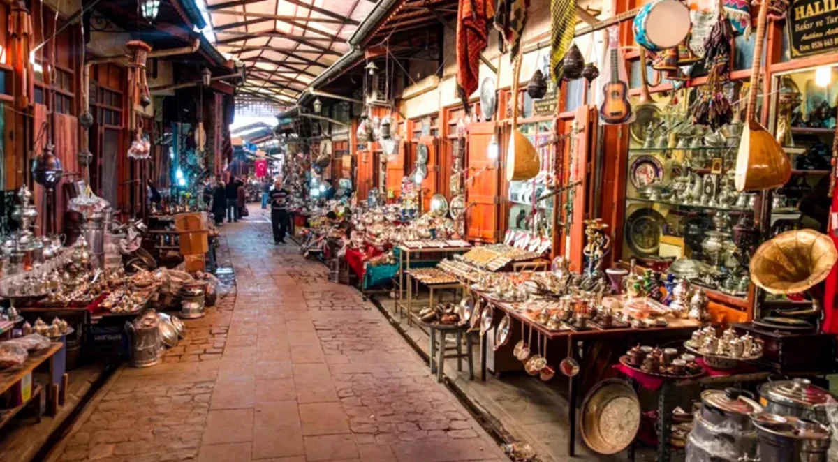 Gaziantep turizm akını esnafın yüzünü güldürdü