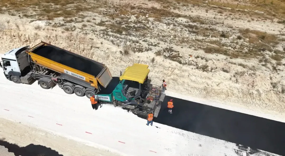 Şehitkamil'de Sanayi Yolları Yenilendi
